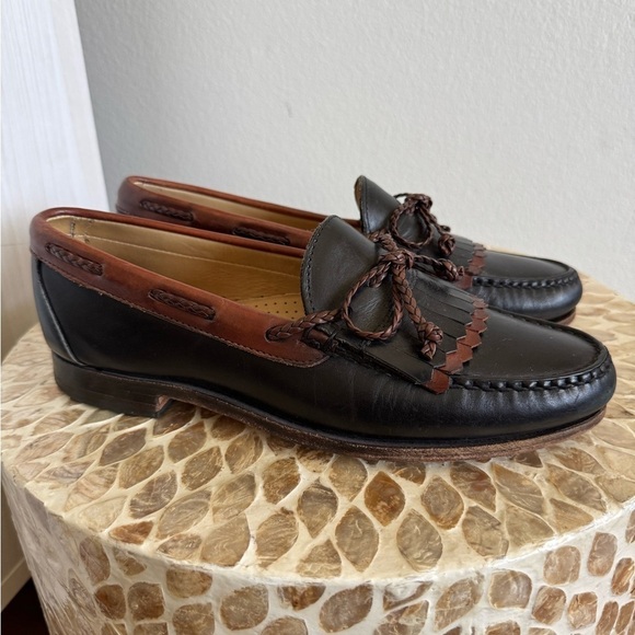 Allen Edmonds Woodstock Men\'s Black and Brown Leather Loafers size 8.5 D